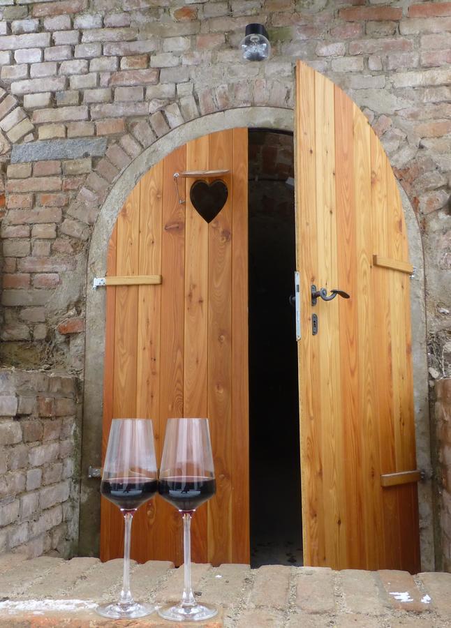 Ferienwohnung Pod Kralicim Vrchem Milovice  Exterior foto